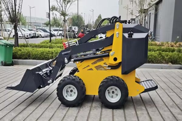 Које су функције малог утоваривача